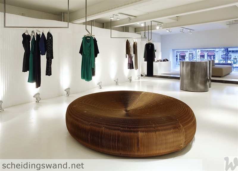 06 molo design Retail Santaeulalia Barcelona